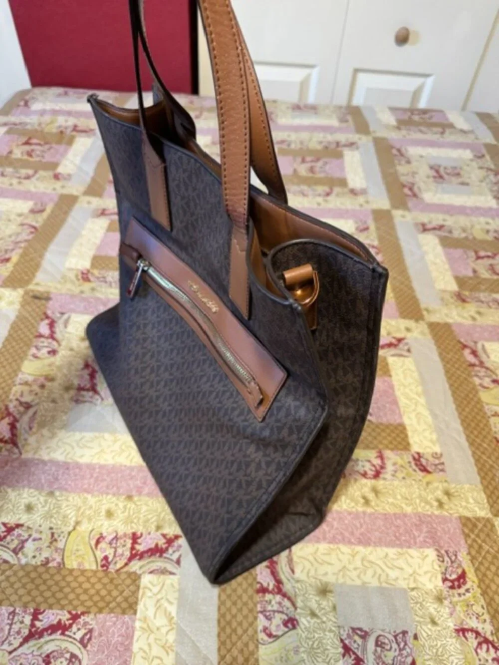 Michael Kors Tote